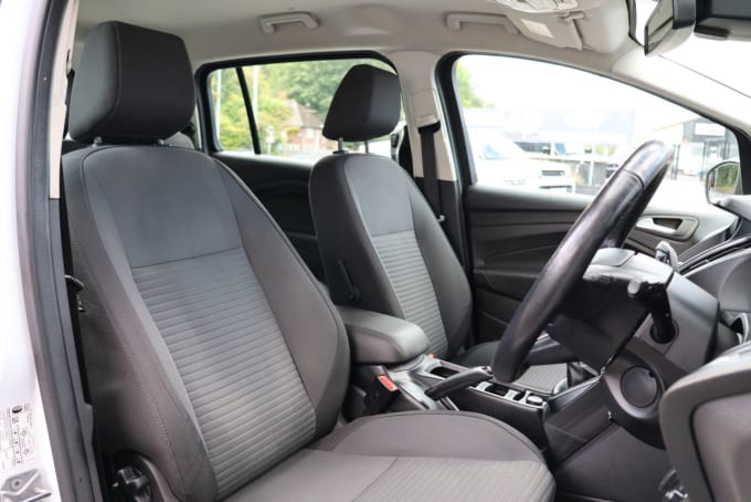 2025 Ford Grand C-max