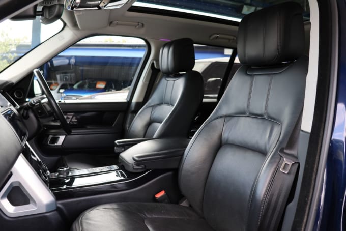 2025 Land Rover Range Rover