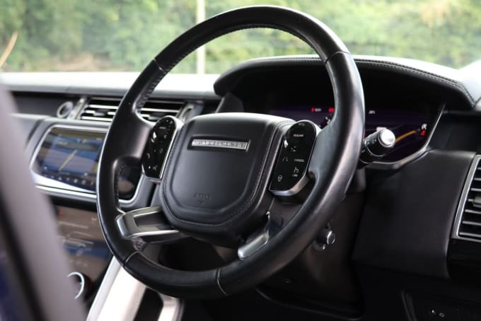 2025 Land Rover Range Rover