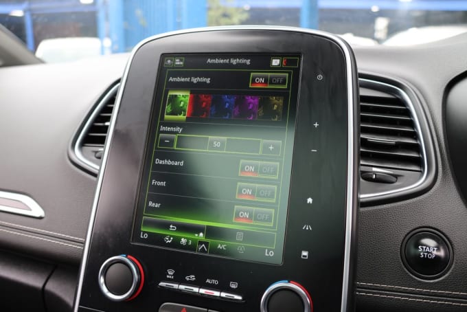 2025 Renault Scenic