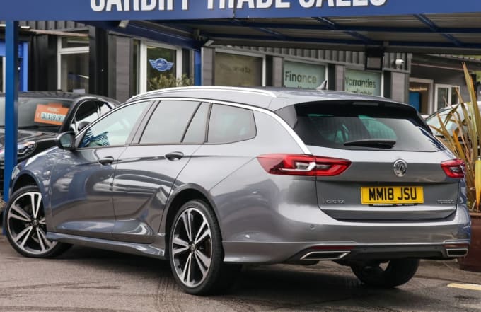 2025 Vauxhall Insignia
