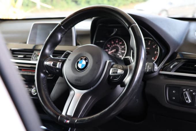 2025 BMW X1