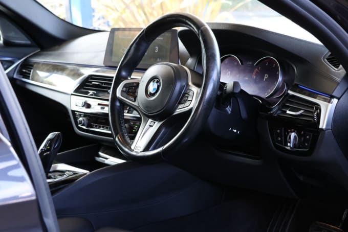 2025 BMW 5 Series