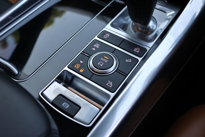 2025 Land Rover Range Rover Sport