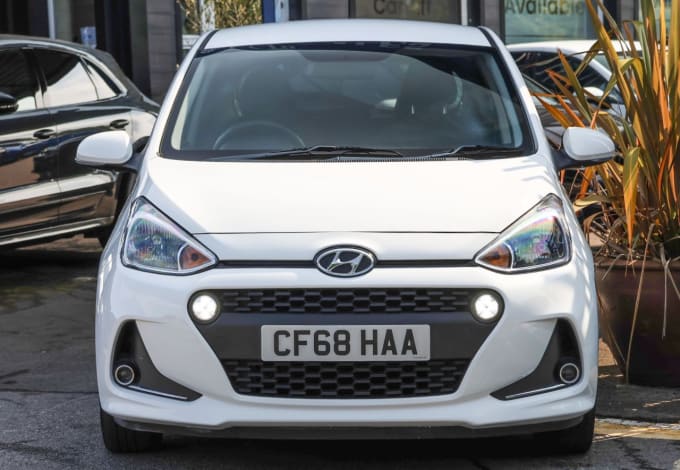2025 Hyundai I10