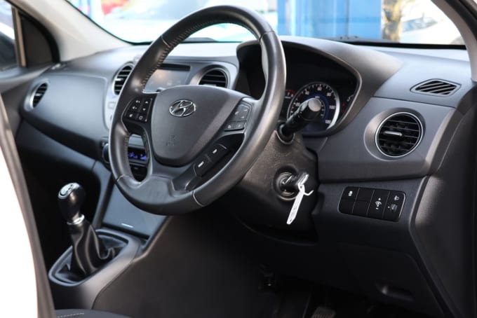 2025 Hyundai I10