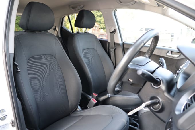 2025 Hyundai I10