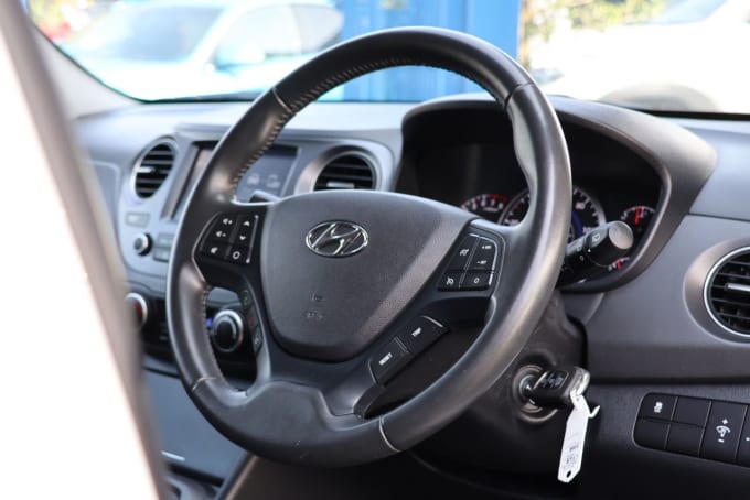 2025 Hyundai I10