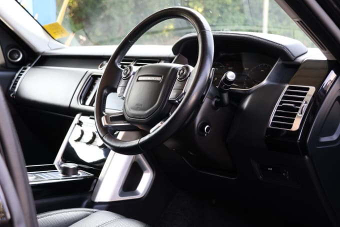 2025 Land Rover Range Rover