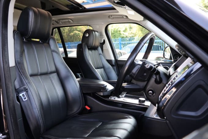 2025 Land Rover Range Rover