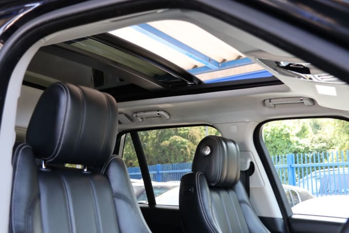 2025 Land Rover Range Rover