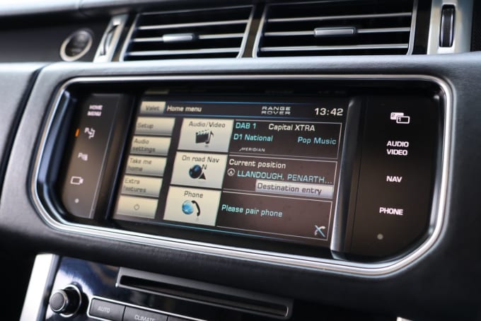 2025 Land Rover Range Rover