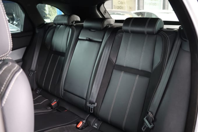 2025 Land Rover Range Rover Velar