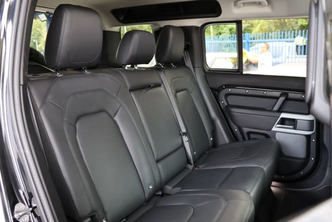 2025 Land Rover Defender