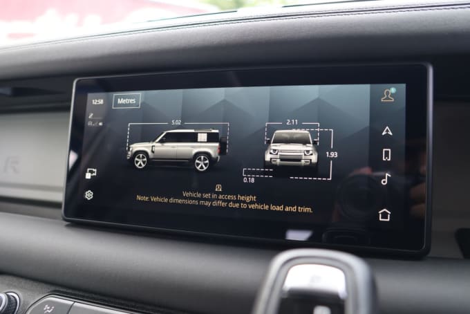 2025 Land Rover Defender