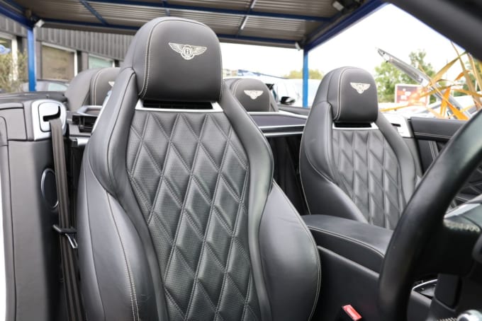 2025 Bentley Continental
