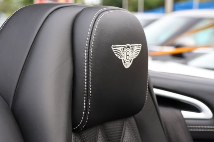 2025 Bentley Continental
