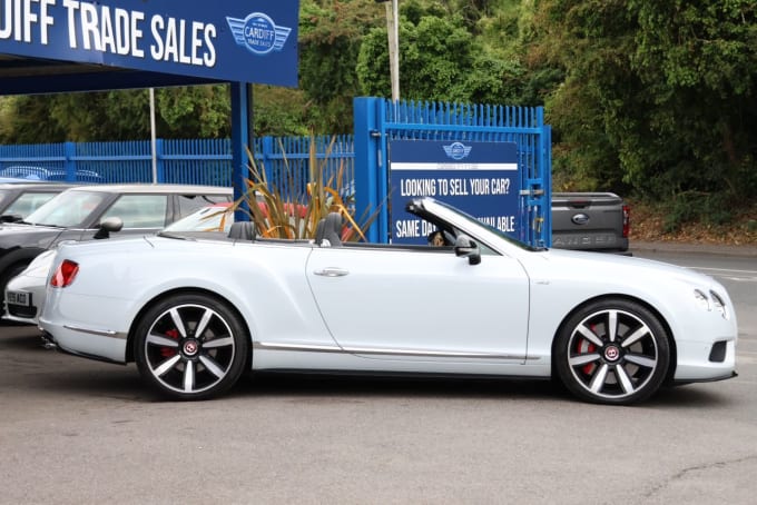 2025 Bentley Continental