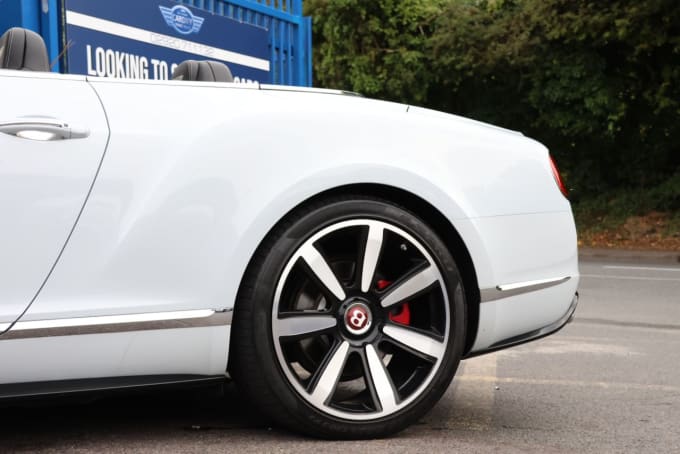 2025 Bentley Continental