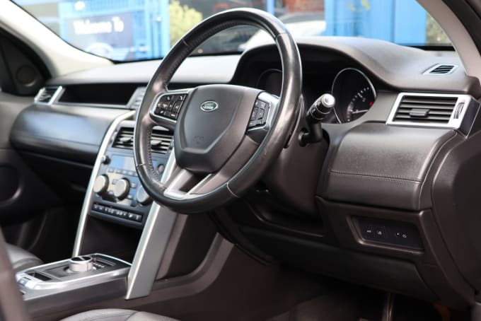 2025 Land Rover Discovery Sport