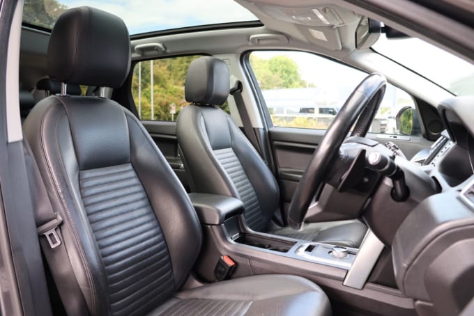 2025 Land Rover Discovery Sport