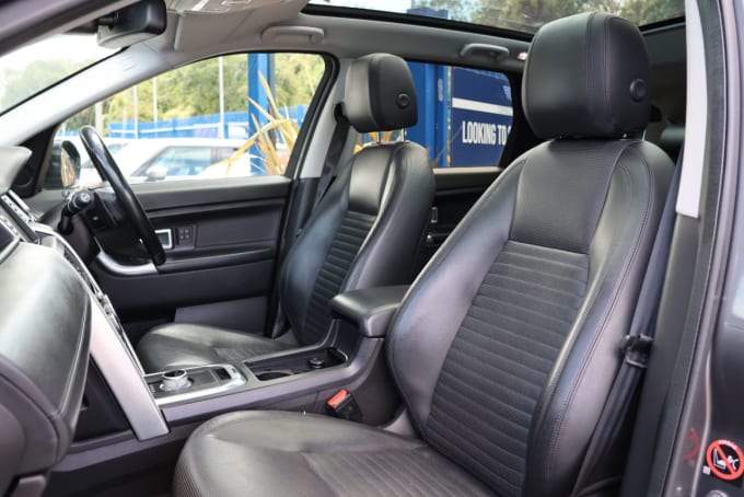 2025 Land Rover Discovery Sport