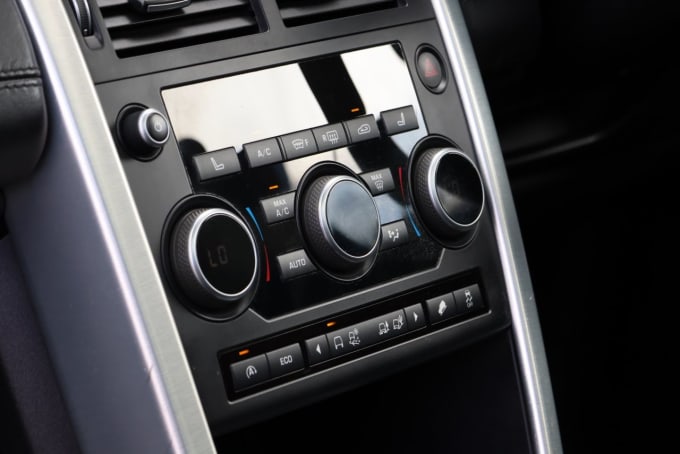 2025 Land Rover Discovery Sport