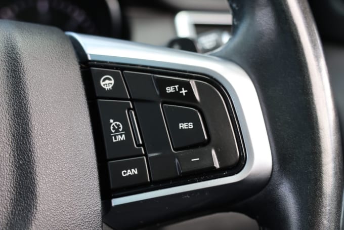 2025 Land Rover Discovery Sport