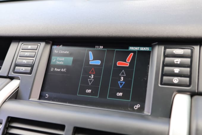 2025 Land Rover Discovery Sport