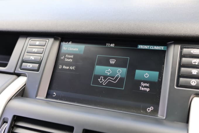 2025 Land Rover Discovery Sport