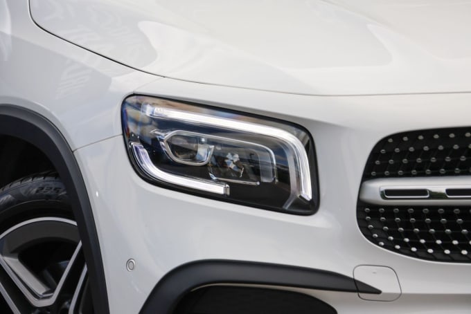 2025 Mercedes-benz Glb
