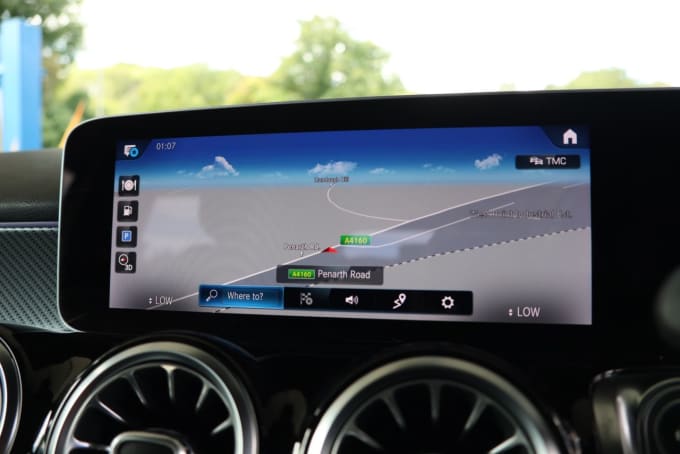 2025 Mercedes-benz Glb