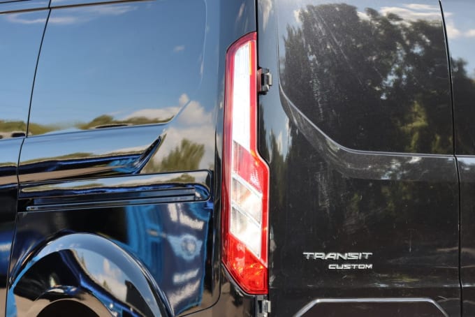 2025 Ford Transit Custom