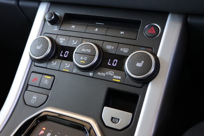 2025 Land Rover Range Rover Evoque