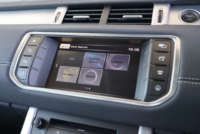 2025 Land Rover Range Rover Evoque