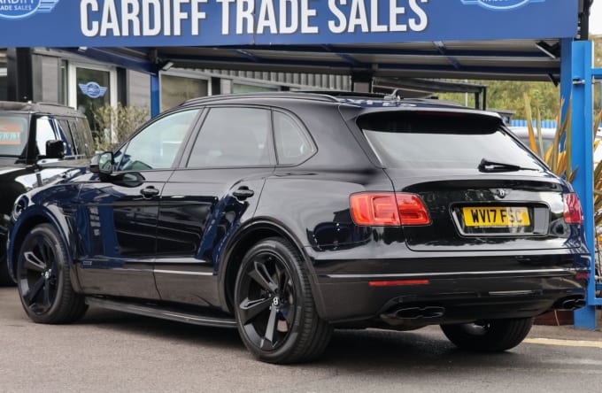 2025 Bentley Bentayga