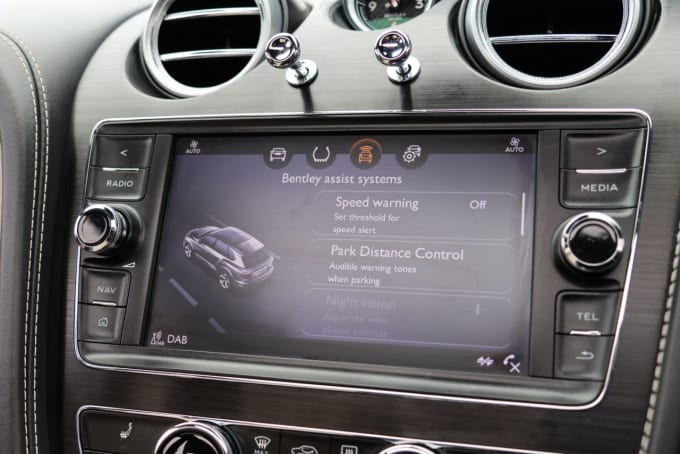 2025 Bentley Bentayga