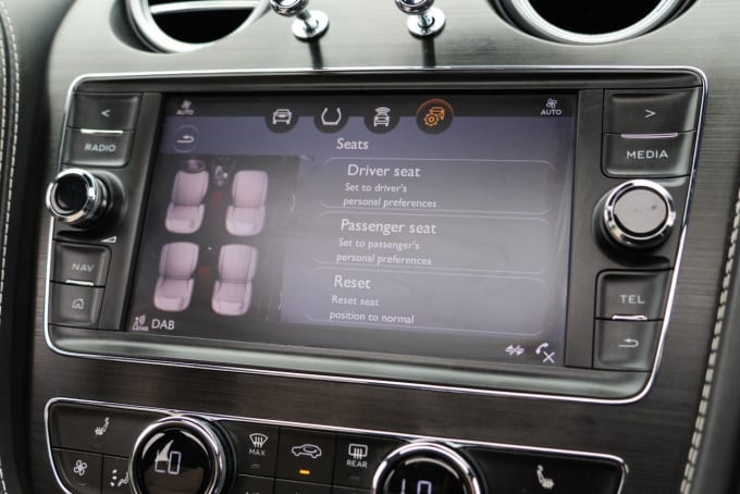 2025 Bentley Bentayga
