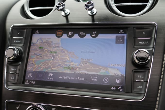 2025 Bentley Bentayga