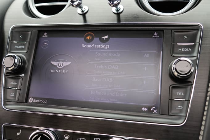 2025 Bentley Bentayga