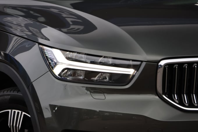2025 Volvo Xc40