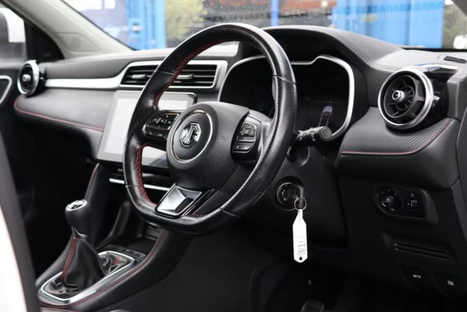 2025 Mg Mg Zs