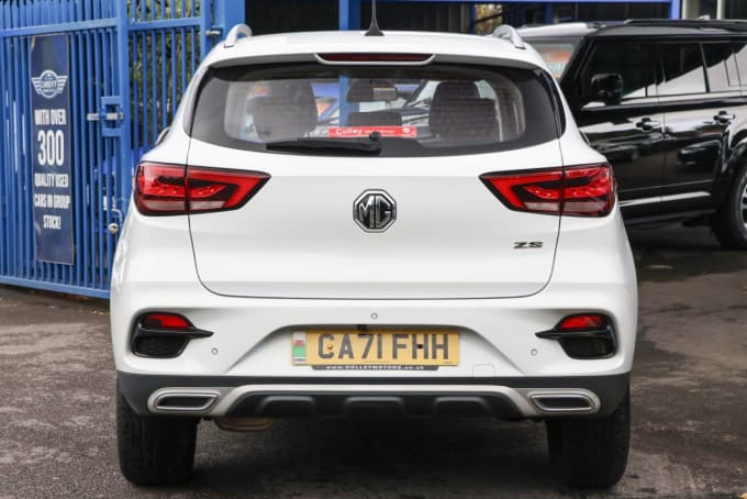 2025 Mg Mg Zs
