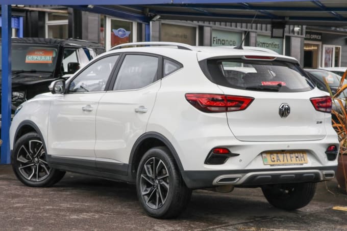 2025 Mg Mg Zs