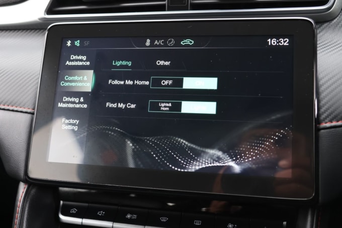 2025 Mg Mg Zs