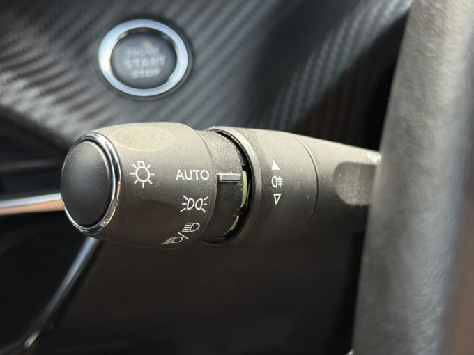 2024 Peugeot 2008