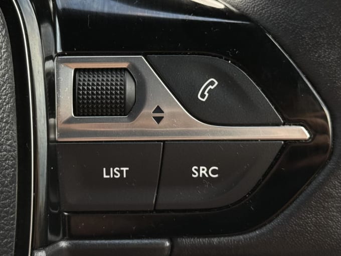 2024 Peugeot 2008