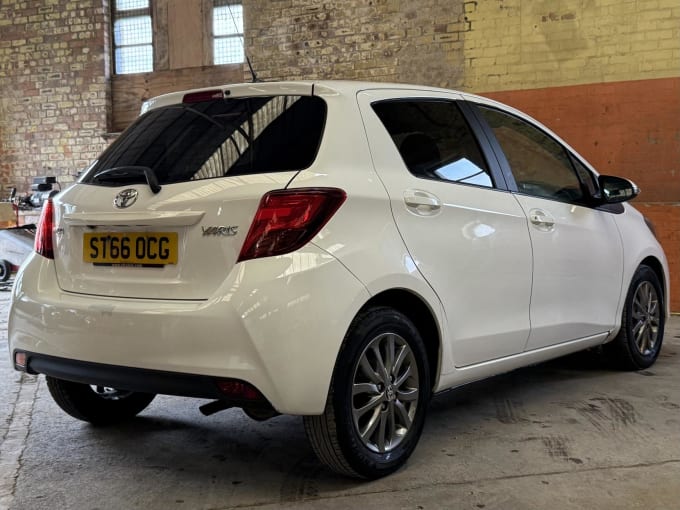 2016 Toyota Yaris