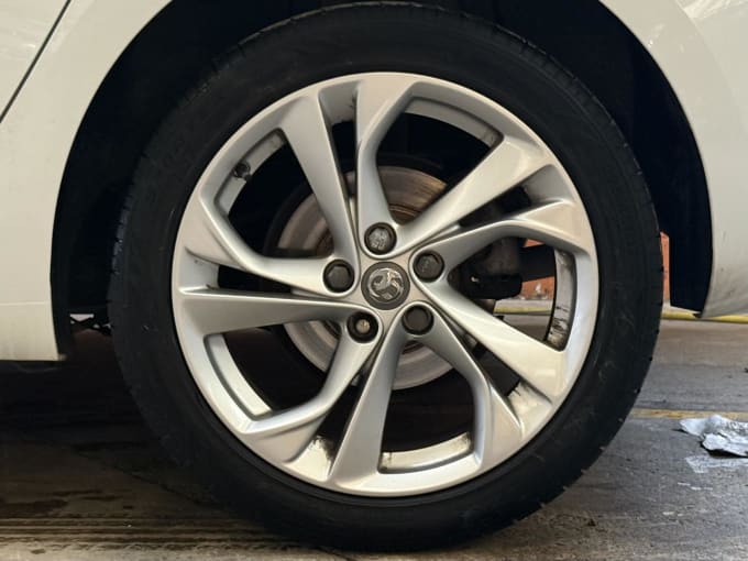 2016 Vauxhall Astra