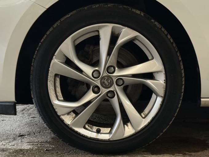 2016 Vauxhall Astra